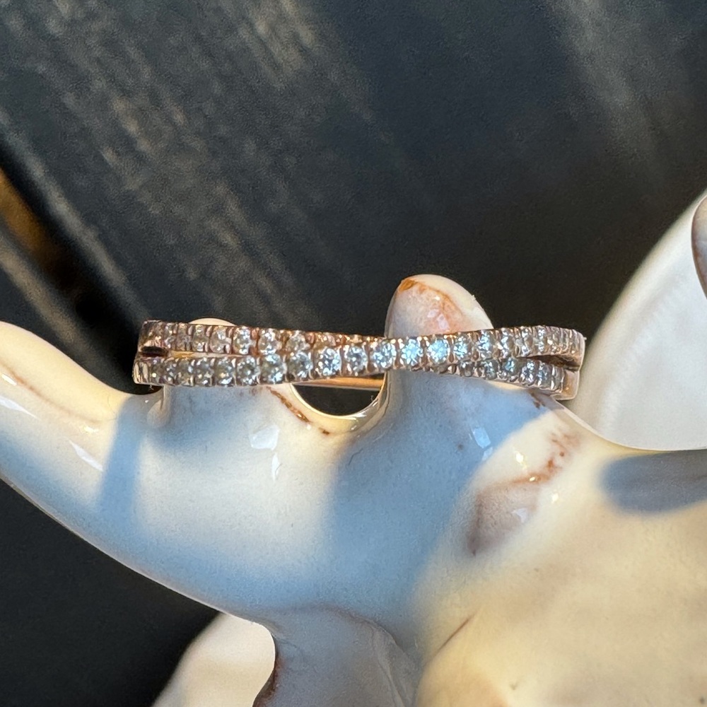 10KRG Diamond Cross Over Ring